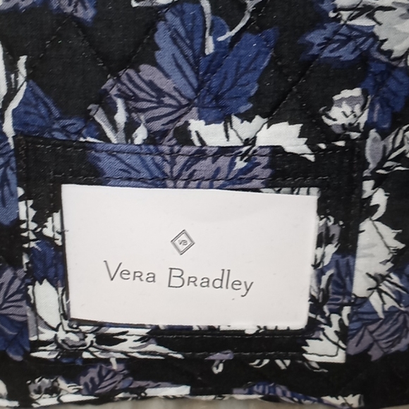 Vera Bradley Frosted Floral Lunch Bunch - Picture 3 of 11